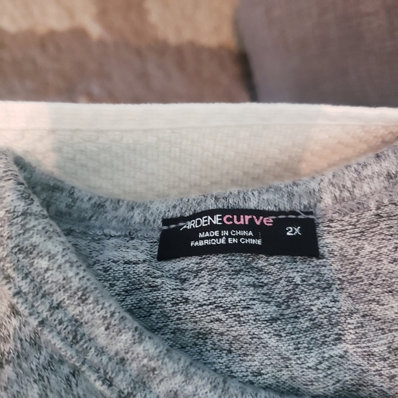 2/20 NWT soft grey tank top 2X - Picture 2 of 4